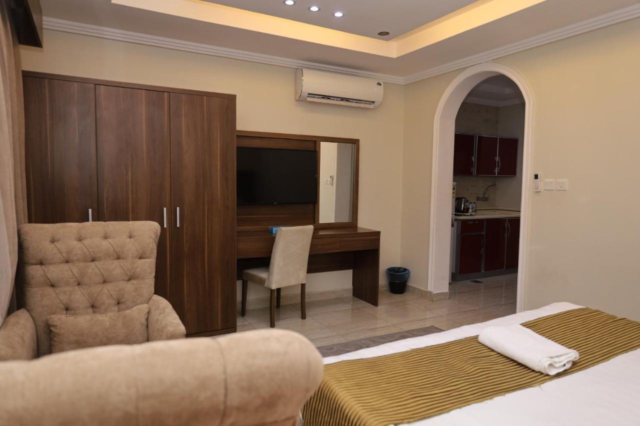 Gold Palace Serviced Apartmentsジェッダ エクステリア 写真