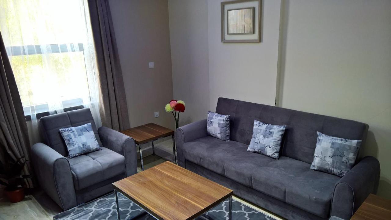 Gold Palace Serviced Apartmentsジェッダ エクステリア 写真