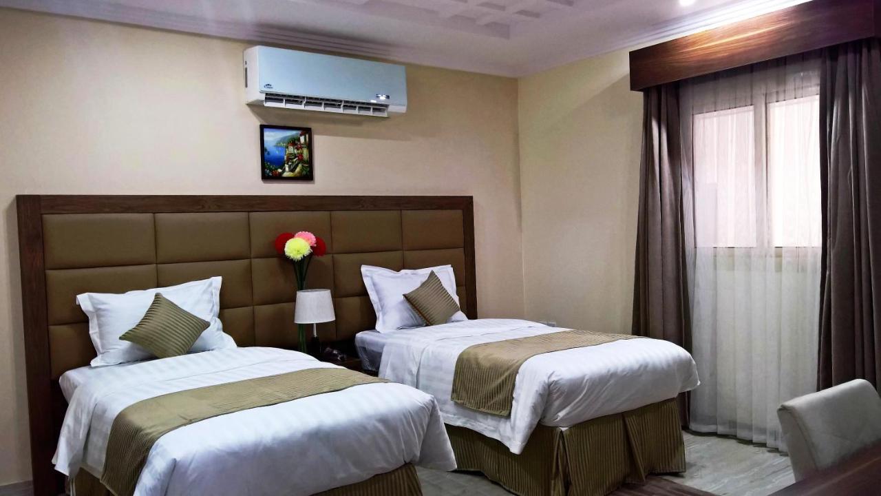 Gold Palace Serviced Apartmentsジェッダ エクステリア 写真